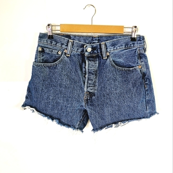 Levi's 501 Cutoff Distressing Frayed Bottom Hem Cotton Denim Women's Size 29 - Picture 1 of 9